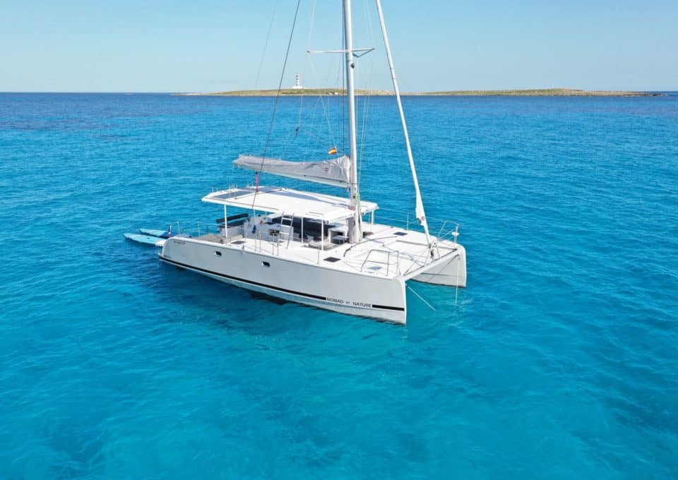 day-charter-rental-maxi-catamaran-m-y-eco-cat