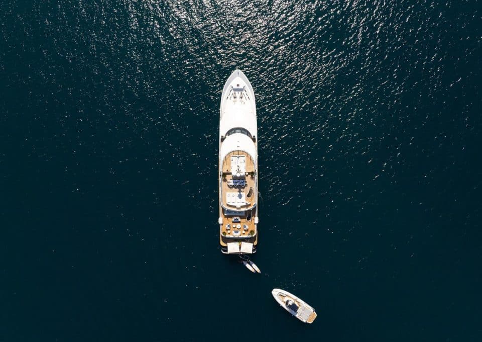 yacht-charter-m-y-sensei