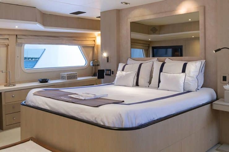 yacht-charter-m-y-sensei