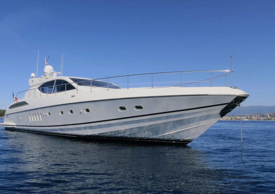 Yacht-charter-M-Y-CRISTAL-1.