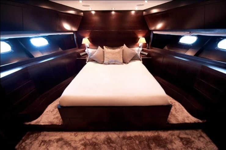 Yacht-charter-M-Y-CRISTAL-1