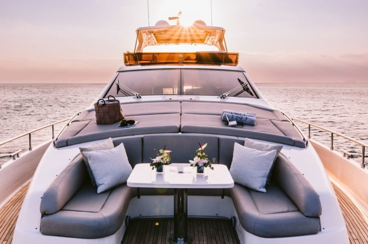 Yacht-charter-M-Y-D&D