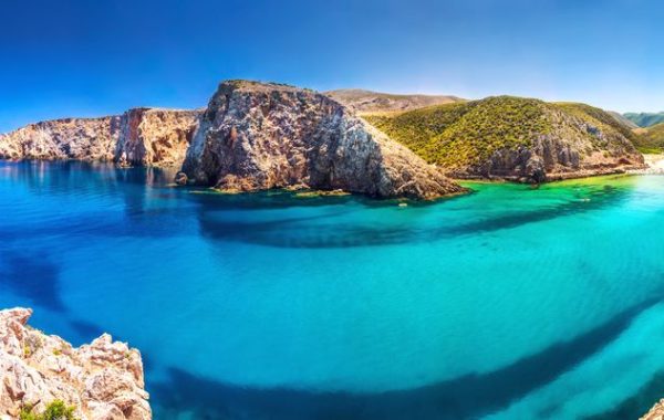 Sardinia Yacht Charter | Charter with Arthaud Yachting
