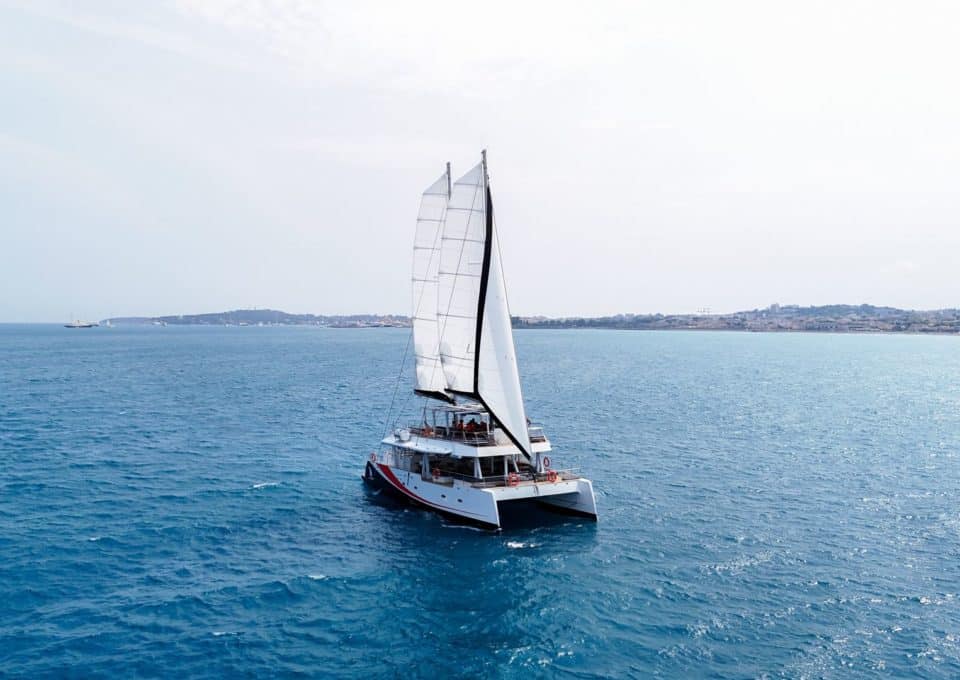 Day-charter-rental-maxi-catamaran-s-y-day-one-100