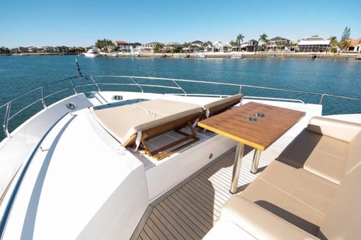 Yacht-charter- PRINCESS V72