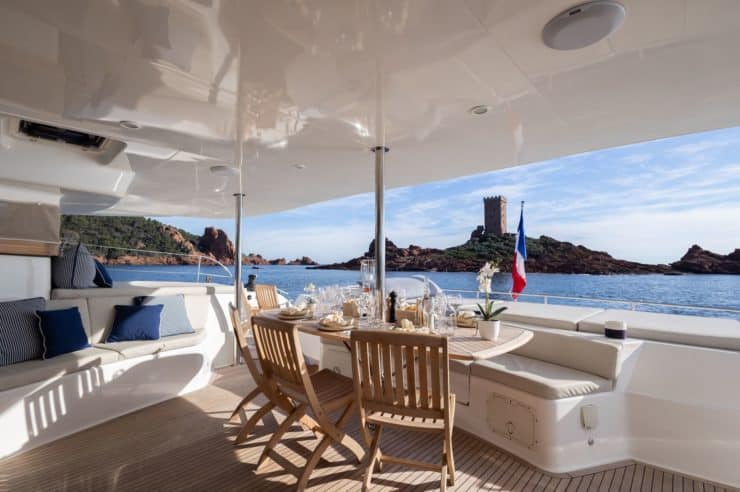 day-charter-rental-catamaran-s-y-galathea-65