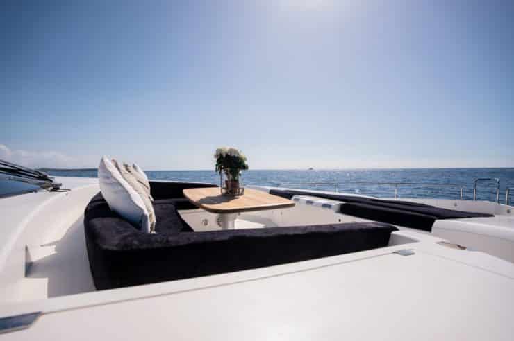 Yacht-charter-PALUMBA-SUNSEEKER-PREDATOR-84_23