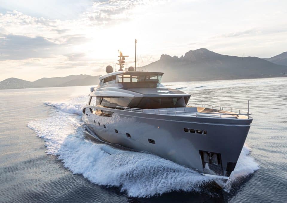Yacht-charter-SANLORENZO_SX100_NEW_YORK_01