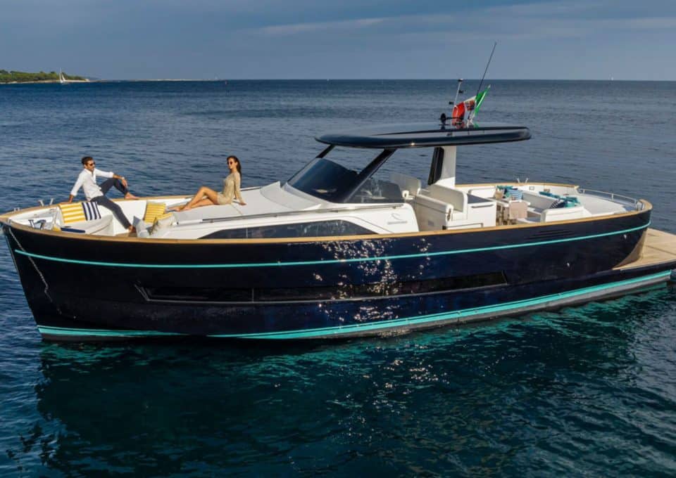 day-charter-yacht-rental-m-y-gozzo-45