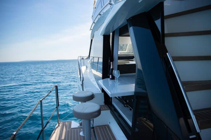 day-charter-yacht-rental-m-y-galeon-46-fly