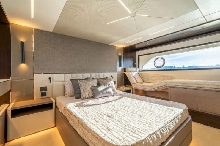 day-charter-yacht-rental-m-y-sunseeker_manhattan_68