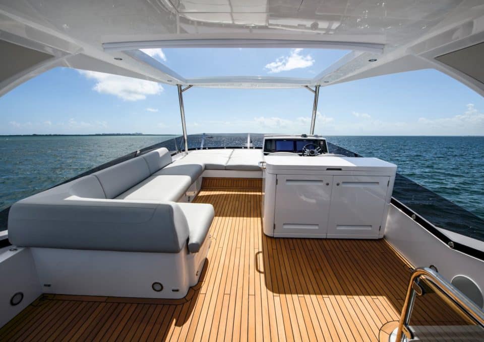 day-charter-yacht-rental-m-y-sunseeker_manhattan_68