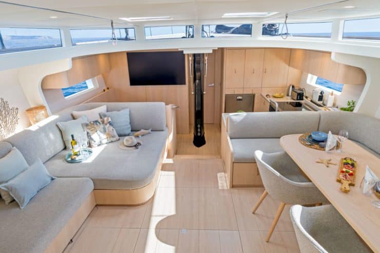 sailing-yacht-charter-YUME