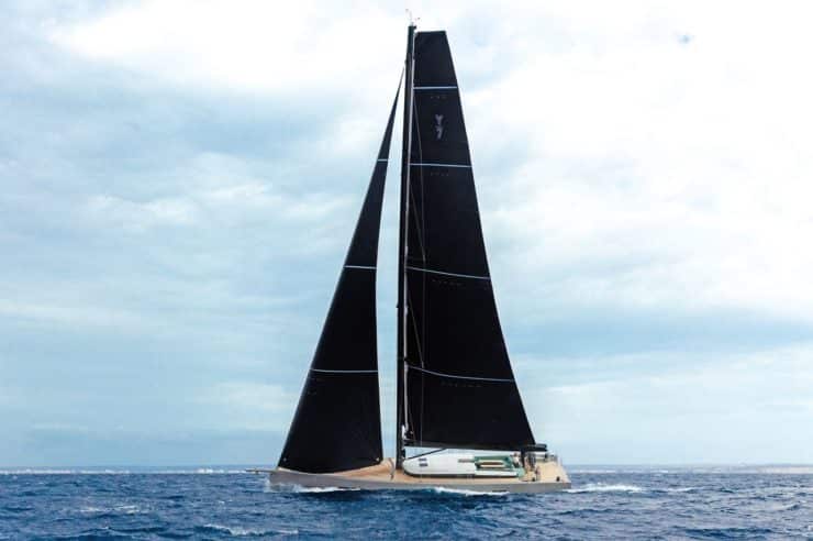 sailing-yacht-charter-YUME