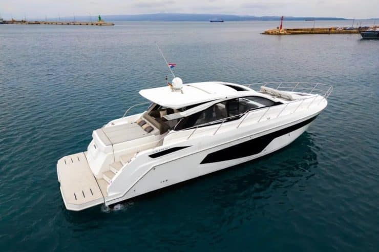 day-charter-yacht-rental-m-y-Azimut_Atlantis_51