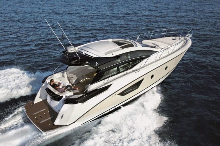 day-charter-yacht-rental-m-y-Beneteau_GT_46