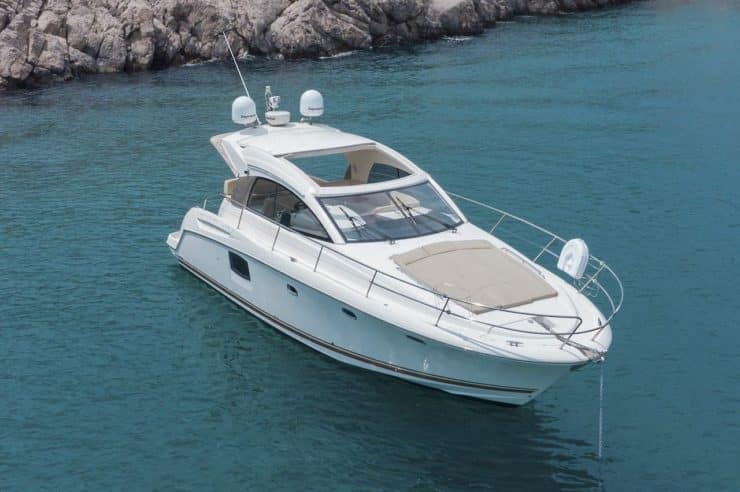 day-charter-yacht-rental-m-y-Prestige_38S