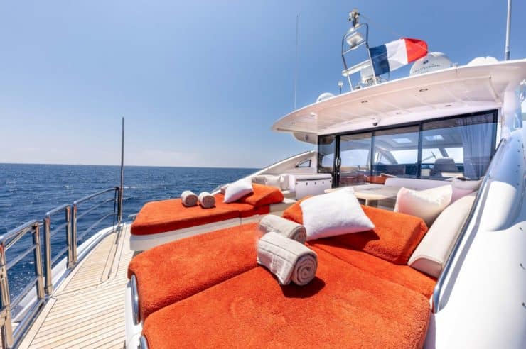 day-charter-yacht-rental-m-y-Princess_V70