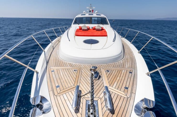 day-charter-yacht-rental-m-y-Princess_V70