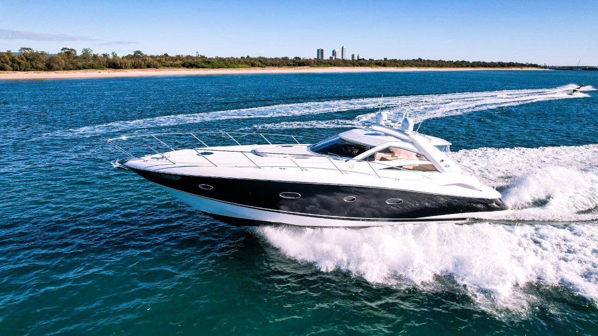 day-charter-yacht-rental-m-y-Sunseeker_Portofino_53