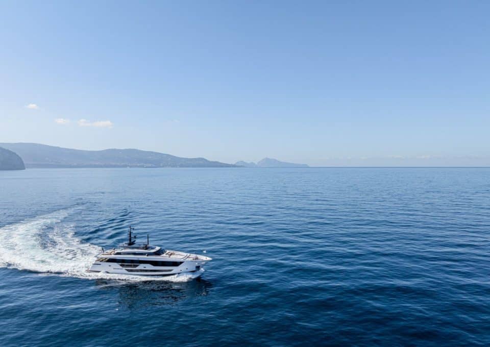 yacht-charter-rental-m-y-marican-forever