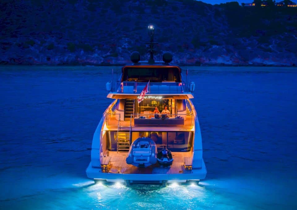 yacht-charter-rental-m-y-on-time