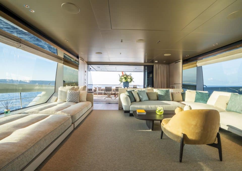 yacht-charter-rental-m-y-on-time