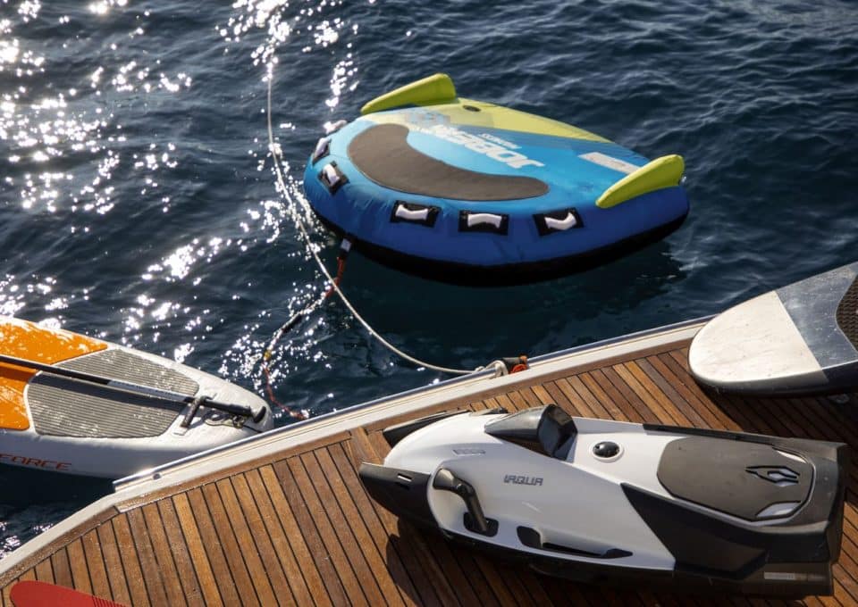 Yacht-charterAPOLLONIA-PRESTIGE-680-2
