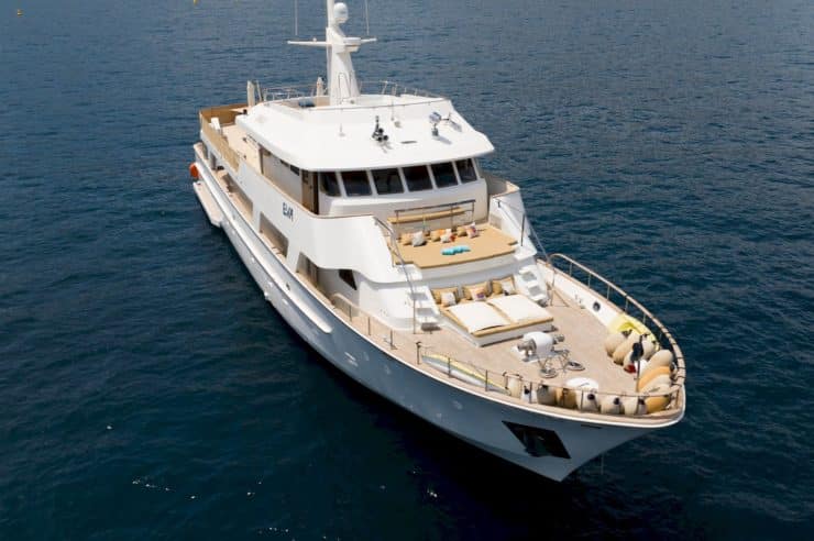 yacht-charter-rental-m-y-eva