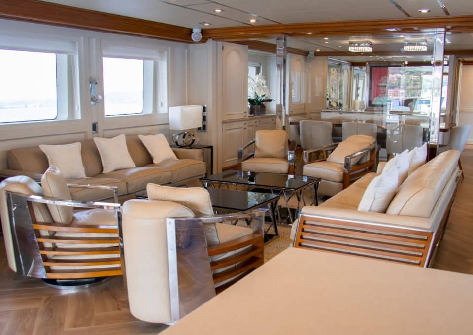 yacht-charter-rental-m-y-eva