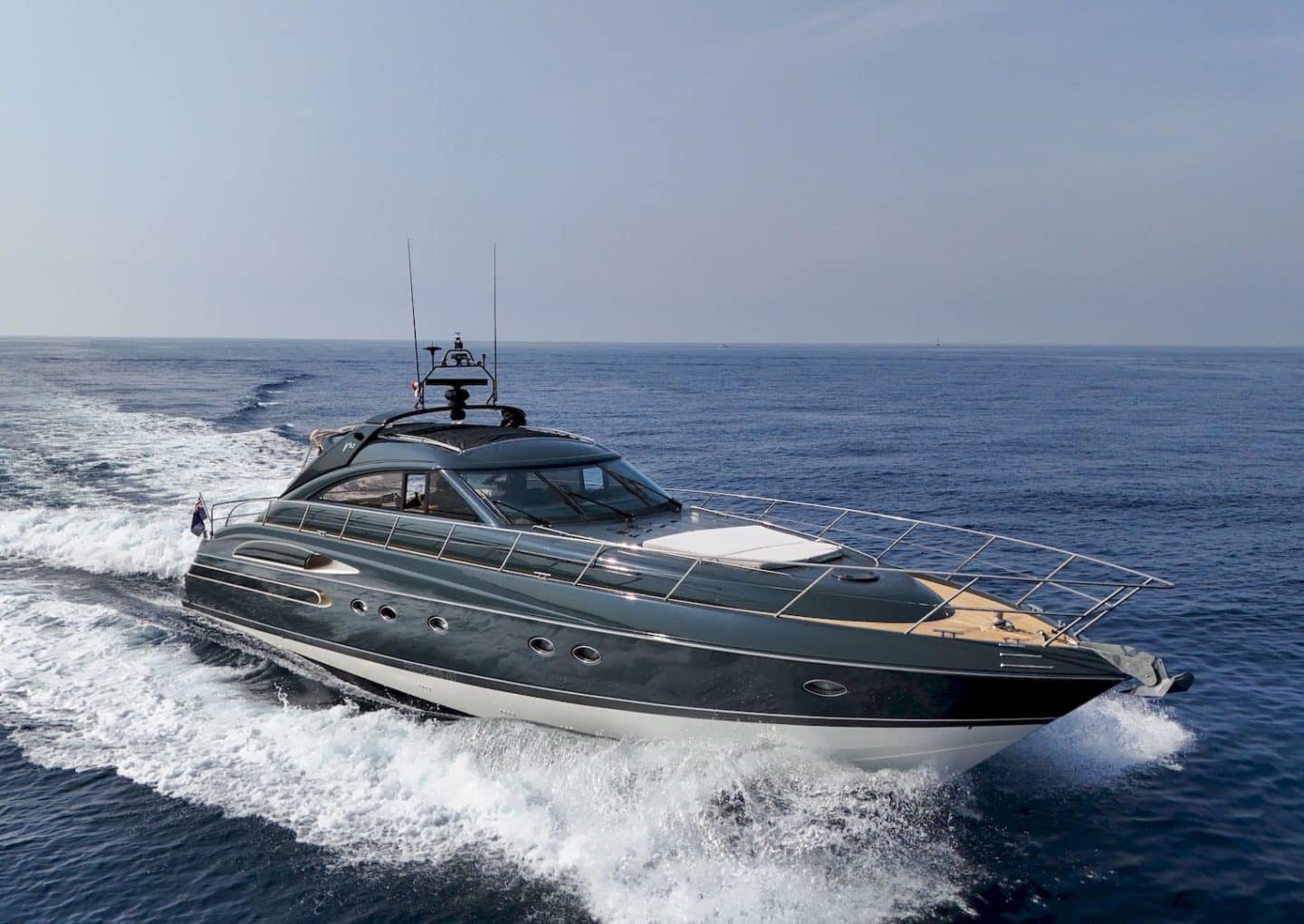 M/Y PURA VIDA | Charter with Arthaud Yachting yacht-charter-rental-m-y-pura_vida