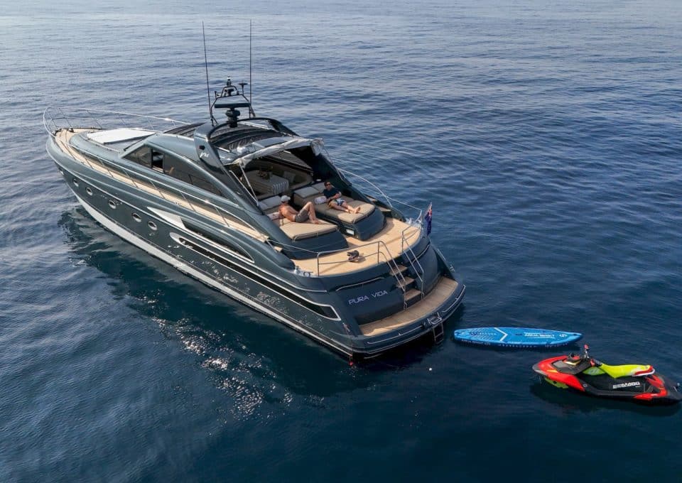 yacht-charter-rental-m-y-pura_vida