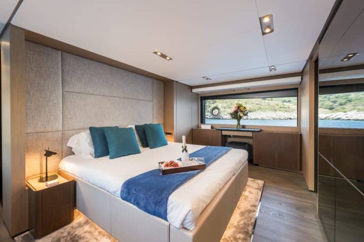 yacht-charter-m-y-nailu