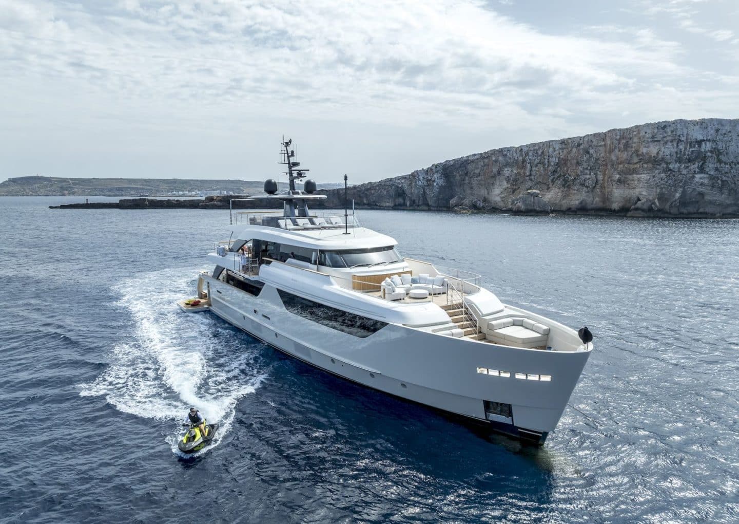 M/Y UNIQUE S | Charter with Arthaud Yachting yacht-charter-m-y-unique-s
