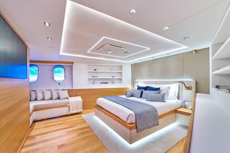 Yacht-charter-M-Y-ARGO