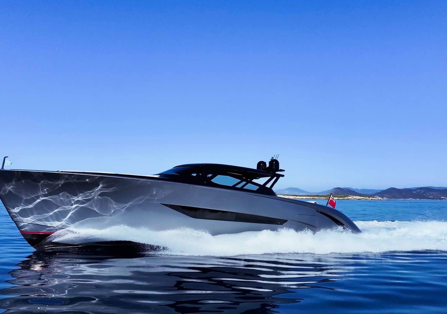 Yacht-charter-M-Y-CHICA-BRAVA