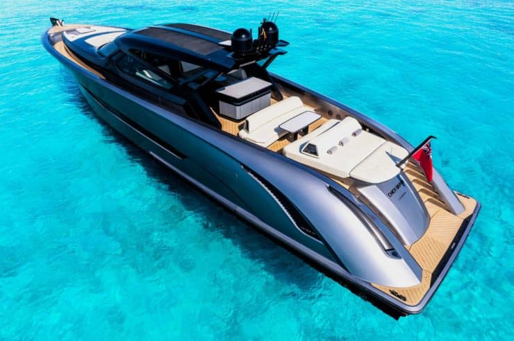 Yacht-charter-M-Y-CHICA-BRAVA