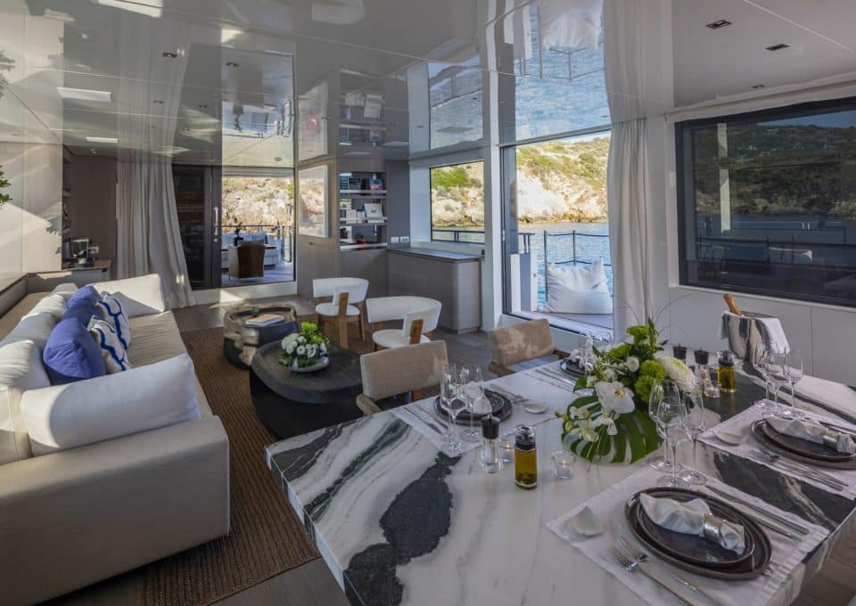 Yacht-charter-M-Y-DINAIA