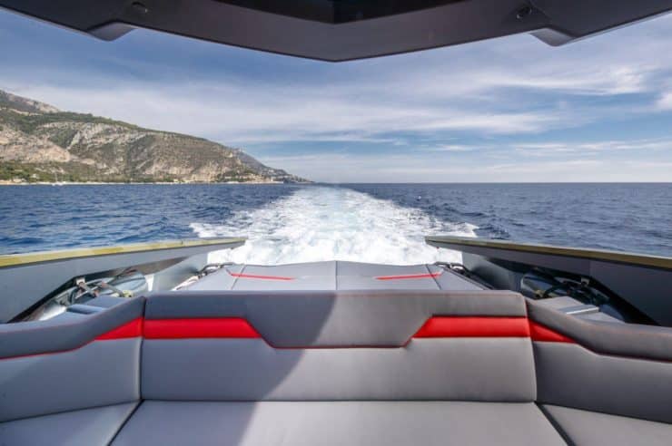 yacht-charter-m-y-fast-one-lamborghini