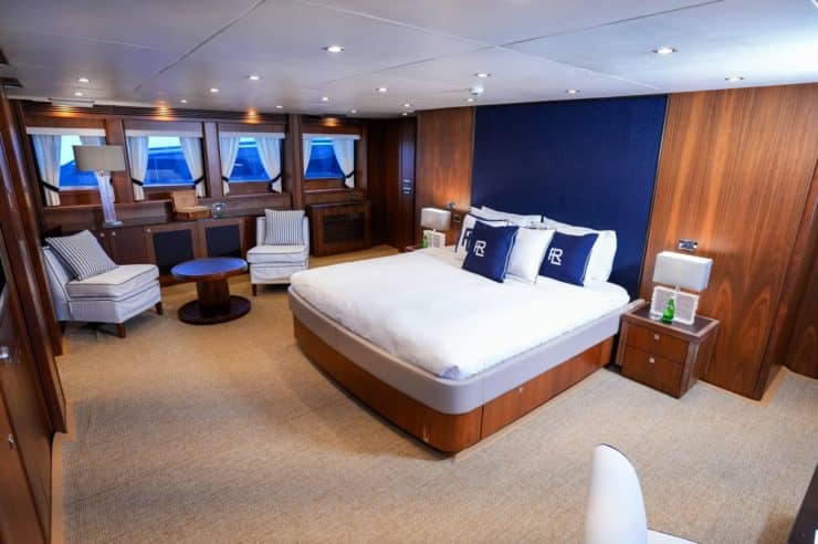 Yacht-charter-M-Y-LUCIEN