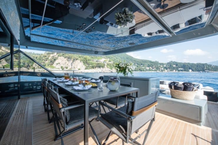 Yacht-charter-M-Y-MARTITA