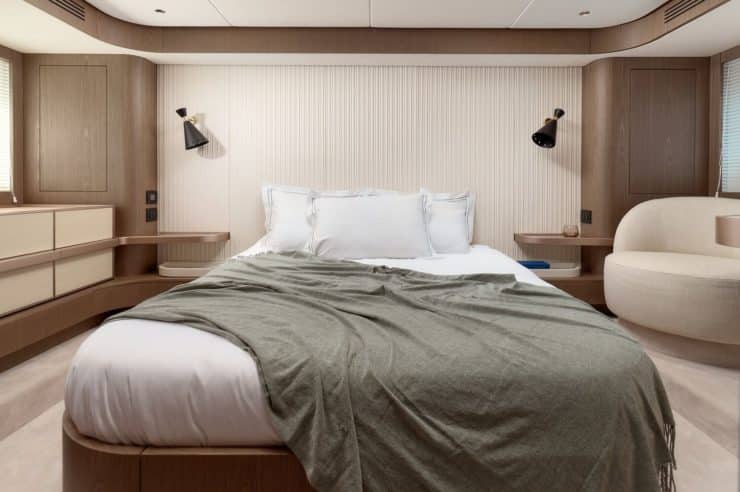 Yacht-charter-M-Y-PRINCESS-M