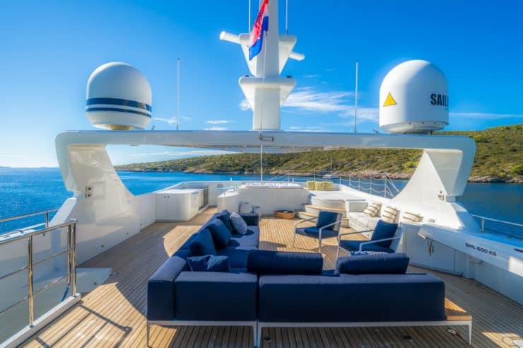 Yacht-charter-M-Y-SILENT-WORLD