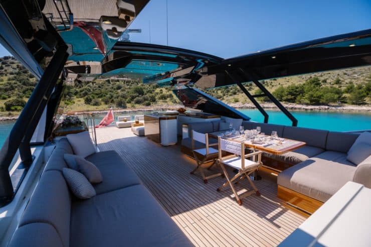 Yacht-charter-M-Y-VIVALDI