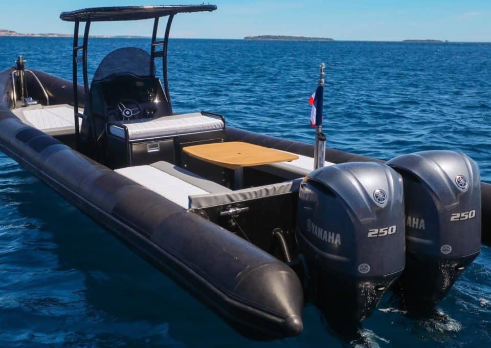 day-charter-yacht-rental-m-y-Narwhal-Fast-1100