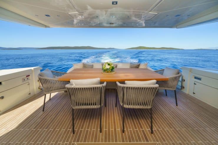 yacht-charter-M-Y-DALIA