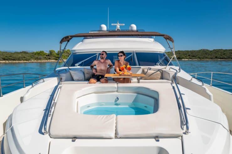 yacht-charter-M-Y-DALIA