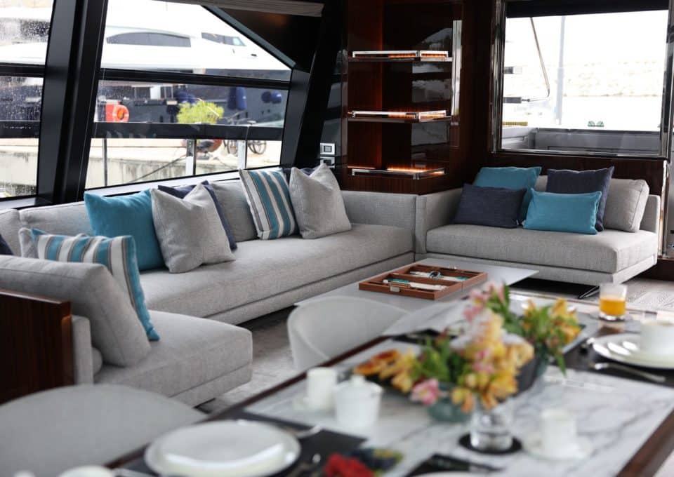 yacht-charter-M-Y-LADY-DB