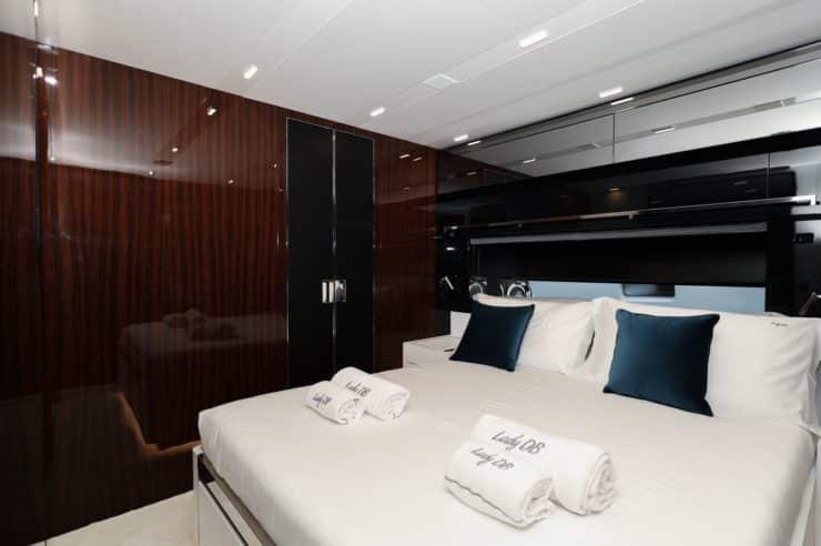 yacht-charter-M-Y-LADY-DB