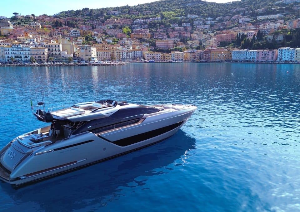 yacht-charter-M-Y-MONTENAPO